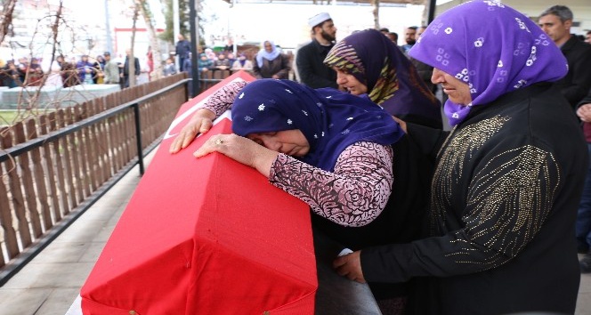 Edirne’de intihar eden asker Siverek’te toprağa verildi