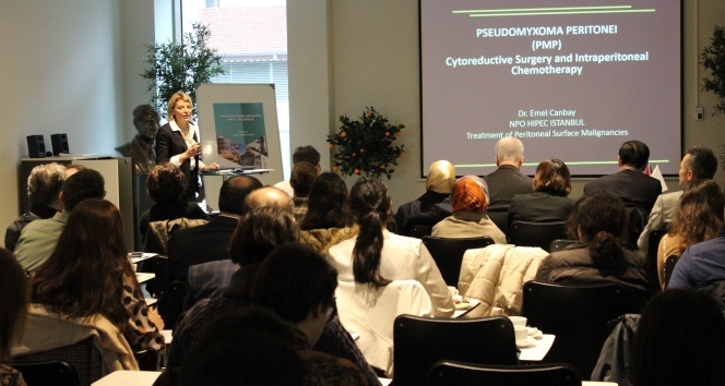 Periton Kanser Merkezi'nin toplantısında kanser tedavilerinde güncel yaklaşımlar tartışıldı