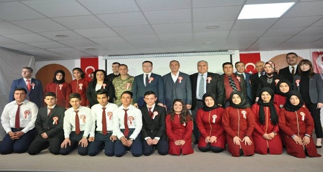 Mehmet Akif Ersoy Gölbaşı ilçesinde anıldı