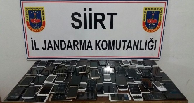 Siirt’te 117 adet kaçak telefon ele geçirildi
