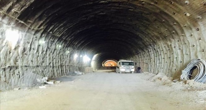 Çıldır Belediyesinden Mozeret Tüneline Aşıkşenlik isminin verilmesi talebi