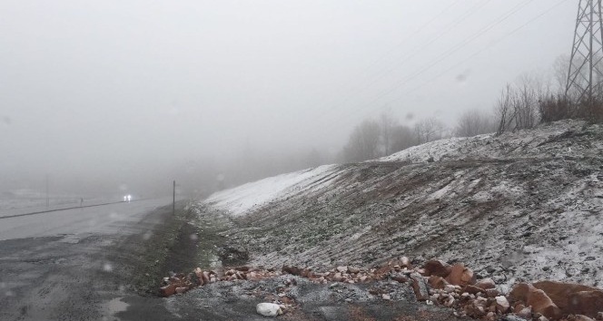 Zonguldak’ta yüksek kesimlere kar yağdı