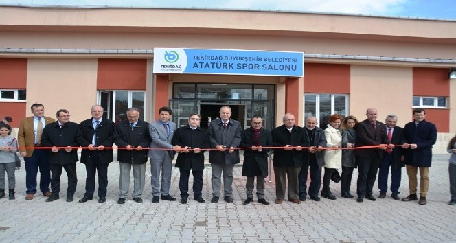 Büyükşehir Belediyesi Hayrabolu Atatürk Spor Salonu Tekirdağ Valiliğine teslim edildi