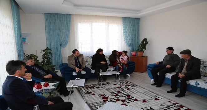 Başkan Akdoğan’dan şehit ailelerine ziyaret