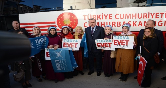 Cumhurbaşkanı Erdoğan, üniversite öğrencileriyle sohbet etti