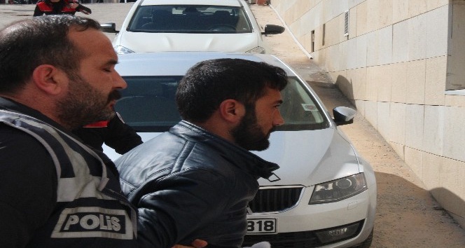 Elazığ’da 2 kişiyi yaralayan şüpheli tutuklandı