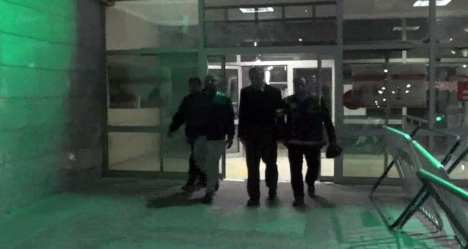 Mersin’de rüşvet operasyonu: 4 tutuklama