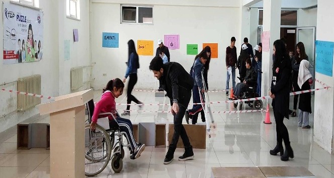 Gaziantep’te ortaokul öğrencilerine Engelsiz Yaşam parkuru