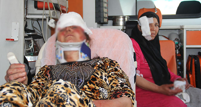 Suriyelilerin satırlı sopalı kavgası: 2&#039;si kadın 7 yaralı