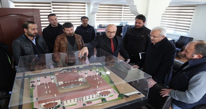 Erzincan Belediyesi şehre kalıcı eserler kazandırıyor
