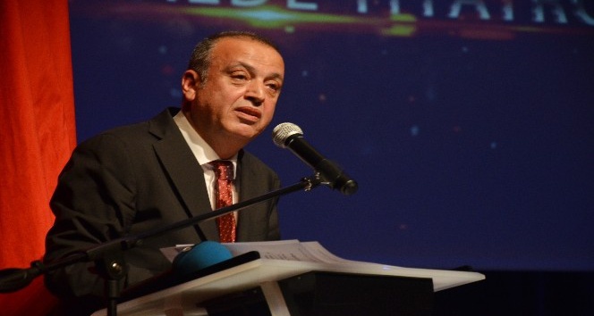 Uluslararası Ataşehir Tiyatro Festivali’nin galası gerçekleşti