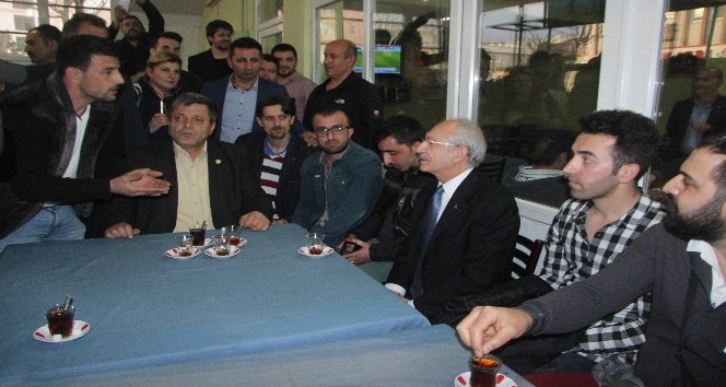 Kılıçdaroğlu’ndan Bursa’da kahvehane ziyareti
