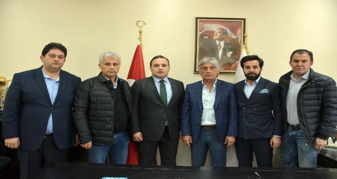 B.B.Erzurumspor Teknik Direktörlüğüne getirilen Kılıç: ‘Erzurum’da şampiyonluğu kucaklamak istiyoruz’