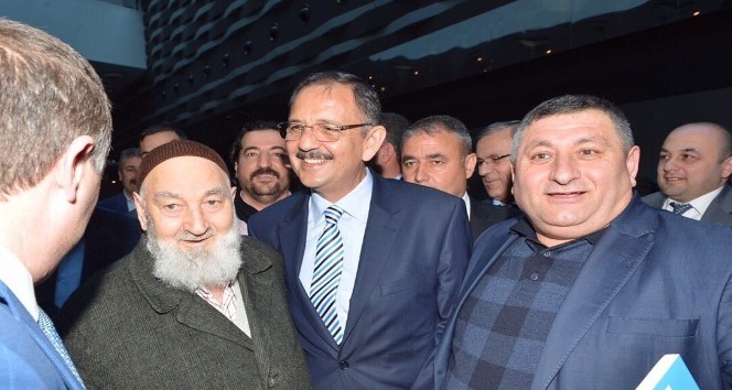 Bakan Özhaseki Kayseri ve Nevşehir Dernek Üyeleriyle Buluştu