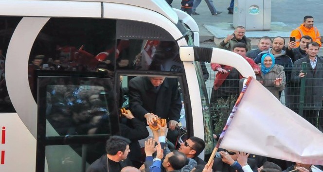 Cumhurbaşkanı Erdoğan’a Samsun simidi ikram edildi