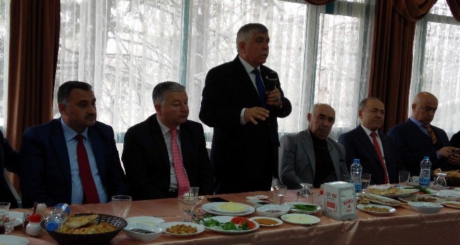 Vekil Dedeoğlu Develi’de iş adamları ve STK’larla bir araya geldi