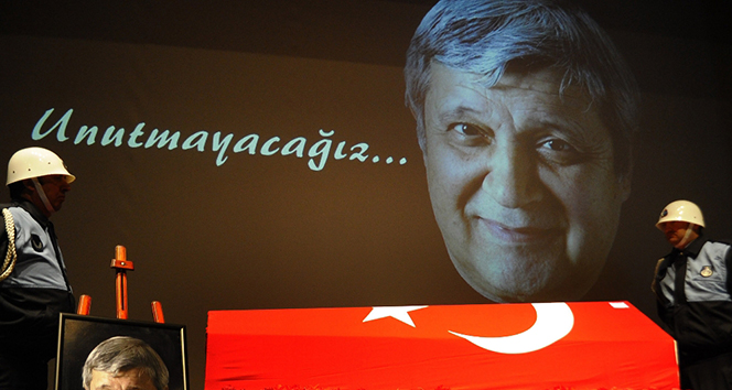 Halit Akçatepe son yolculuğuna uğurlandı