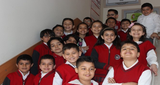 İlkokul öğrencilerine ‘Ağız ve Diş Sağlığı’ hizmetleri anlatıldı