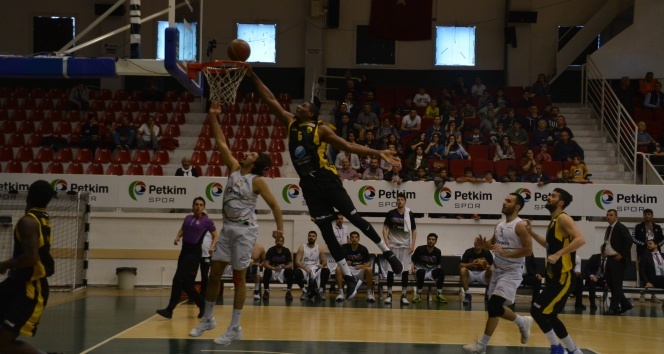 Türkiye Basketbol 1. Ligi: Petkim Spor: 93 - İstanbulspor Beylikdüzü: 74