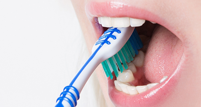 Diş fırçalama teknikleri nelerdir? Doğru diş fırçalama nasıl yapılır?