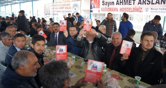 Bakan Arslan, Kağızman ’da binlerce kişi ile yemekte buluştu