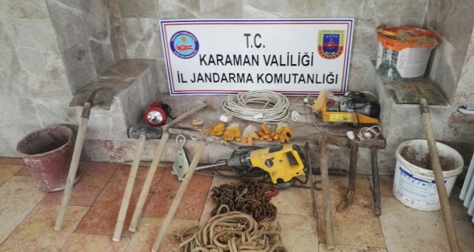 Karaman’da kaçak kazı operasyonu: 3 gözaltı