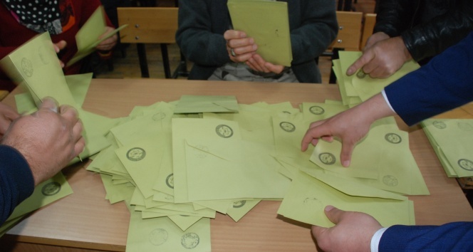 Kadıköy ve Kartal’da &#039;seçimde usulsüzlük&#039; iddiasına soruşturma