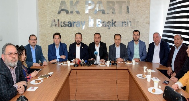 Aksaray AK Parti heyetinden referandum teşekkürü
