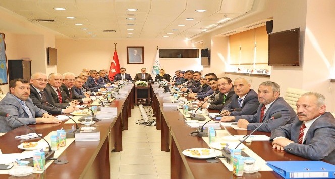Bakan Eroğlu AK Parti Afyonkarahisar heyetini kabul etti