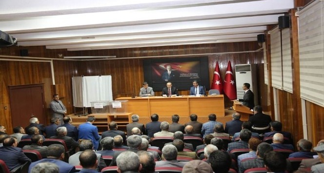 Vali Yavuz, KHGB olağan genel kurul toplantısına katıldı