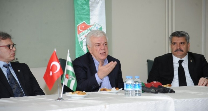 Bursaspor Başkanı Ali Ay’dan transfer açıklaması