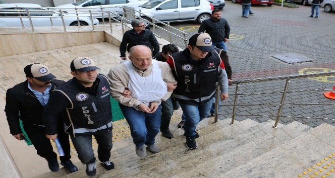Yunanistan’a kaçmak isteyen FETÖ’nün imamı tutuklandı