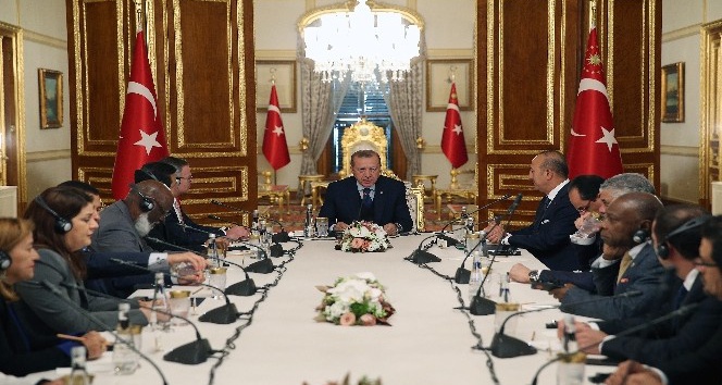 Cumhurbaşkanı Erdoğan, yabancı temsilcilerle bir araya geldi