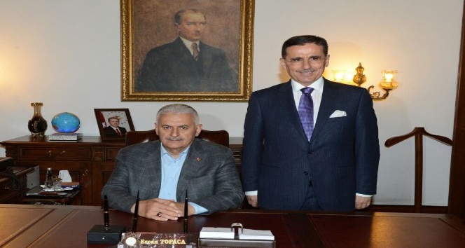 Başbakan Yıldırım Ankara Valiliğini ziyaret etti
