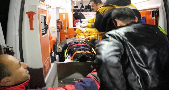 Kastamonu’da hastaneden dönen kamyonet, dereye uçtu: 1 Ölü, 2 Yaralı