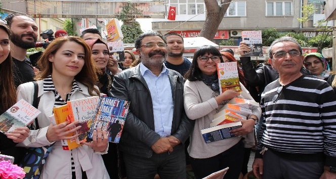 Polisiye yazarı Ahmet Ümit Kayseri’de