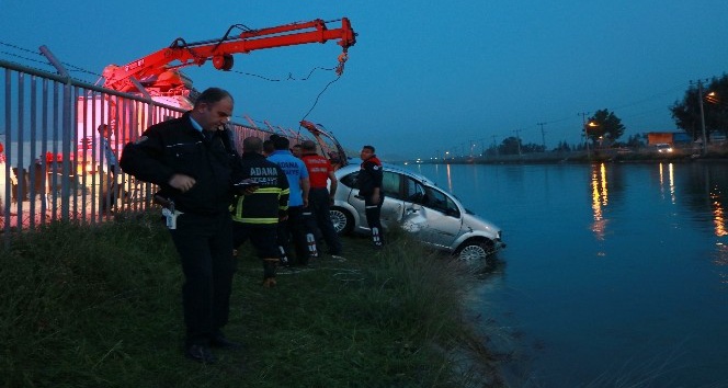 Adana’da otomobil sulama kanalına uçtu: 1 yaralı
