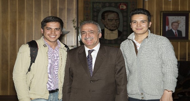 Erzurum Uluslararası Öğrenci Derneği’nden Rektör Çomaklı’ya Ziyaret