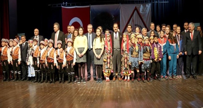 Uşak’ta 23 Nisan Ulusal Egemenlik ve Çocuk Bayramı kutlandı