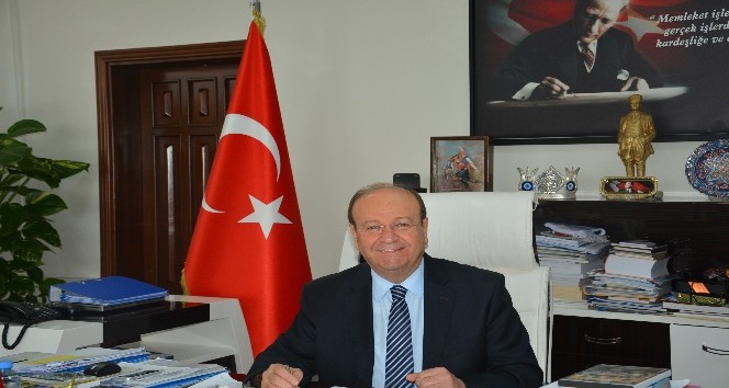 Efeler Belediye Başkanı Mesut Özakcan ’Ebeler Haftasını’ kutladı