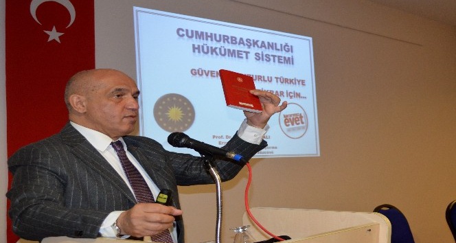 Ilıcalı referandum sürecinde Erzurum’u adım adım gezip yeni anayasayı anlattı