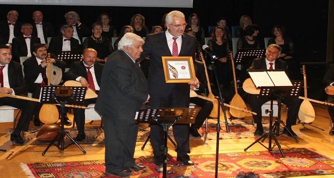 Mehmet Uysal, Halk Bilimi ödülüne layık görüldü