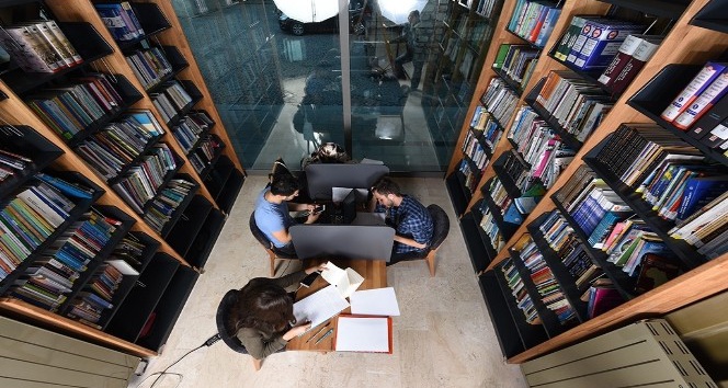 İstanbul 24 saat açık bir kütüphaneye daha kavuştu