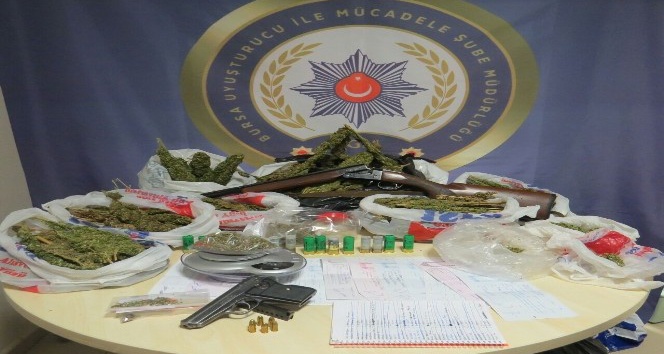 Bursa’da uyuşturucu operasyonunda 10 kişi tutuklandı