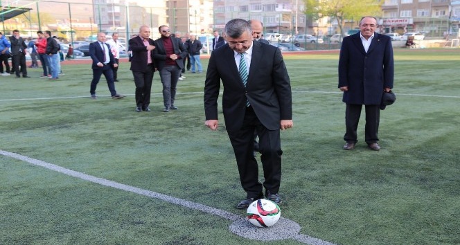 Niğde Belediyesinin 6. futbol turnuvası başladı