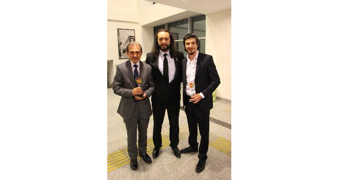Trabzon Gazeteciler Cemiyeti’nden İHA’ya 2 ödül
