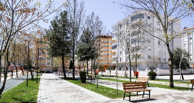 Atatürk Mahallesindeki park yenilendi