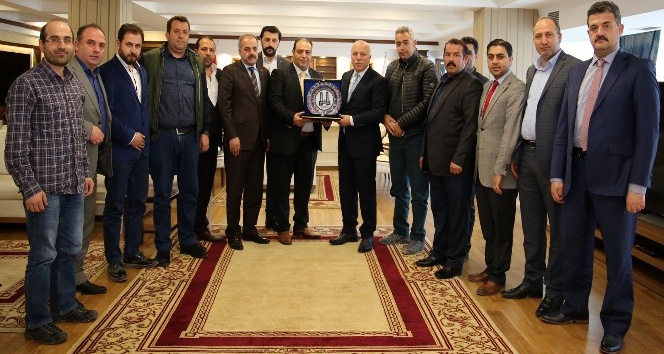 Erzurumlu işadamlarından Başkan Sekmen’e ziyaret