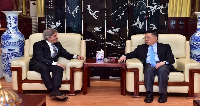 Başkan Demircan, Çin Başkonsolosu Qian Bo’yu ziyaret etti