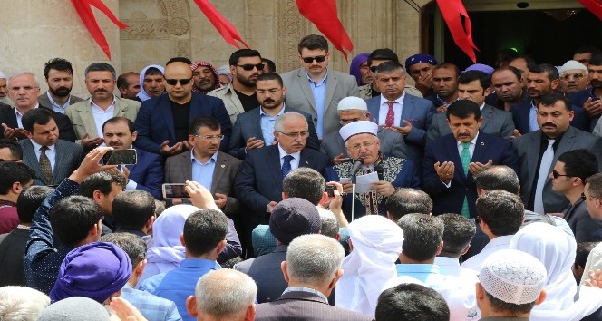 Eyyübiye Belediyesi Sabır Günü Etkinlikleri 3 dilde dua ile başladı